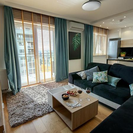 Vip Apartament Жешов Екстериор снимка